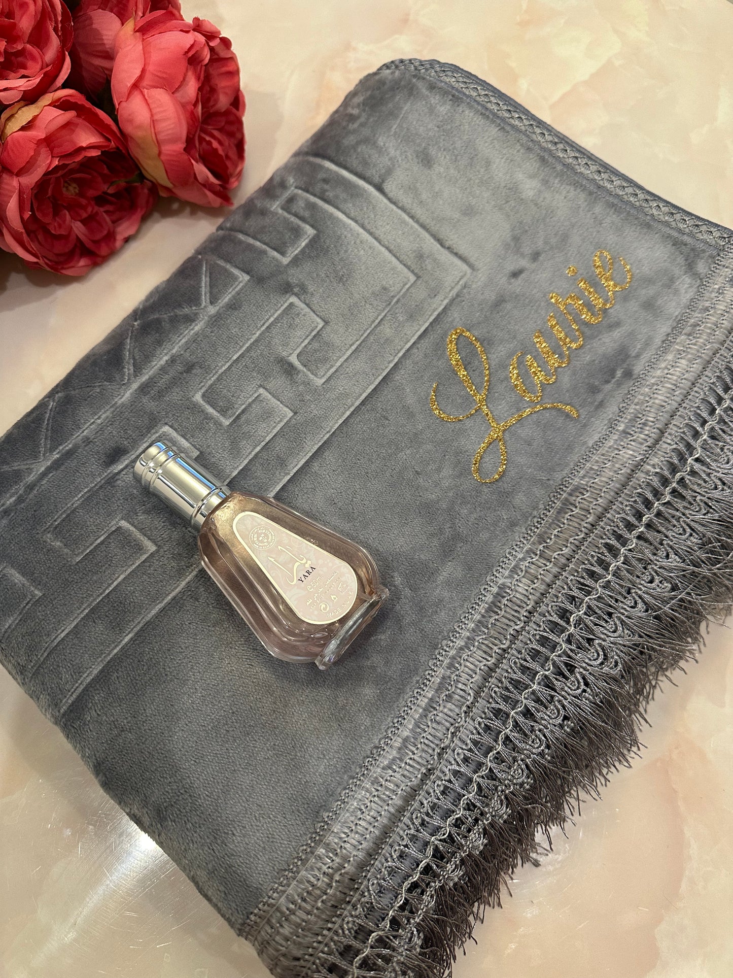COFFRET TAPIS DE PRIÈRE + PARFUM